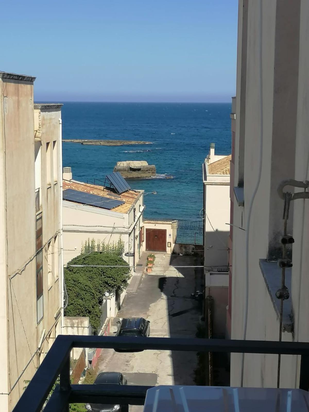 Sea View Apartment 锡拉库扎 外观 照片