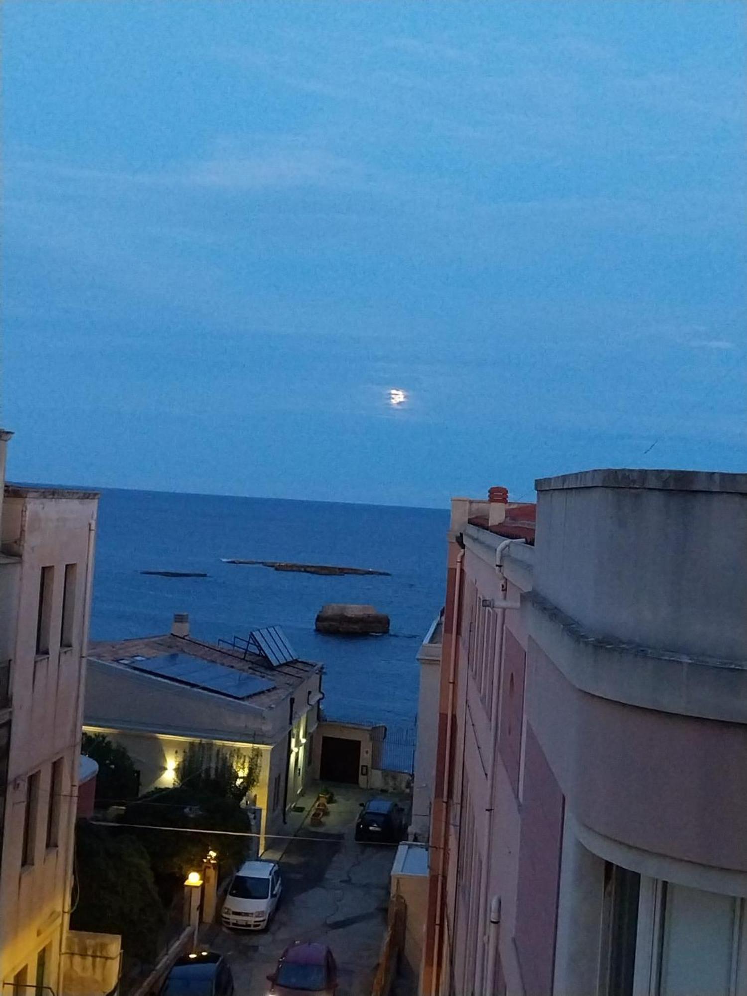 Sea View Apartment 锡拉库扎 外观 照片